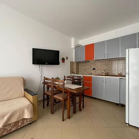 Sea View Apartment In Avlonya Dış mekan fotoğraf