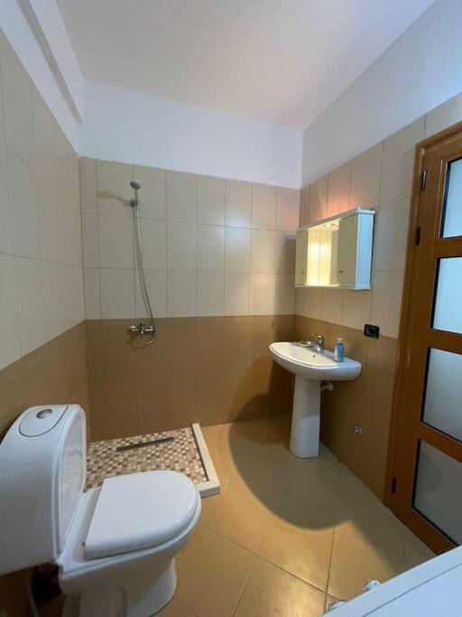 Sea View Apartment In Avlonya Dış mekan fotoğraf